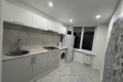 1,2,3 комнатные квартиры  в центре