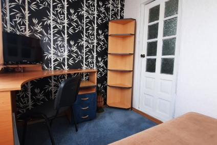 Приглашаем гостей: поломников, туристов и командировочных. Находится в центре города, рядом с вокзал